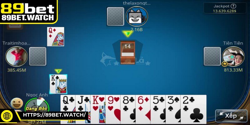 Điểm bài tính dựa trên tổng giá trị các lá bài không thuộc bất kỳ phỏm nào